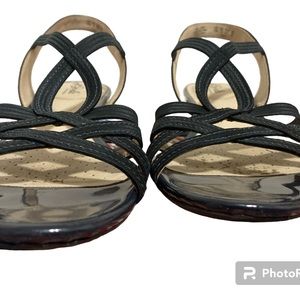 Lifestride comfortable low heel navy blue sling bag, packed another sandals,